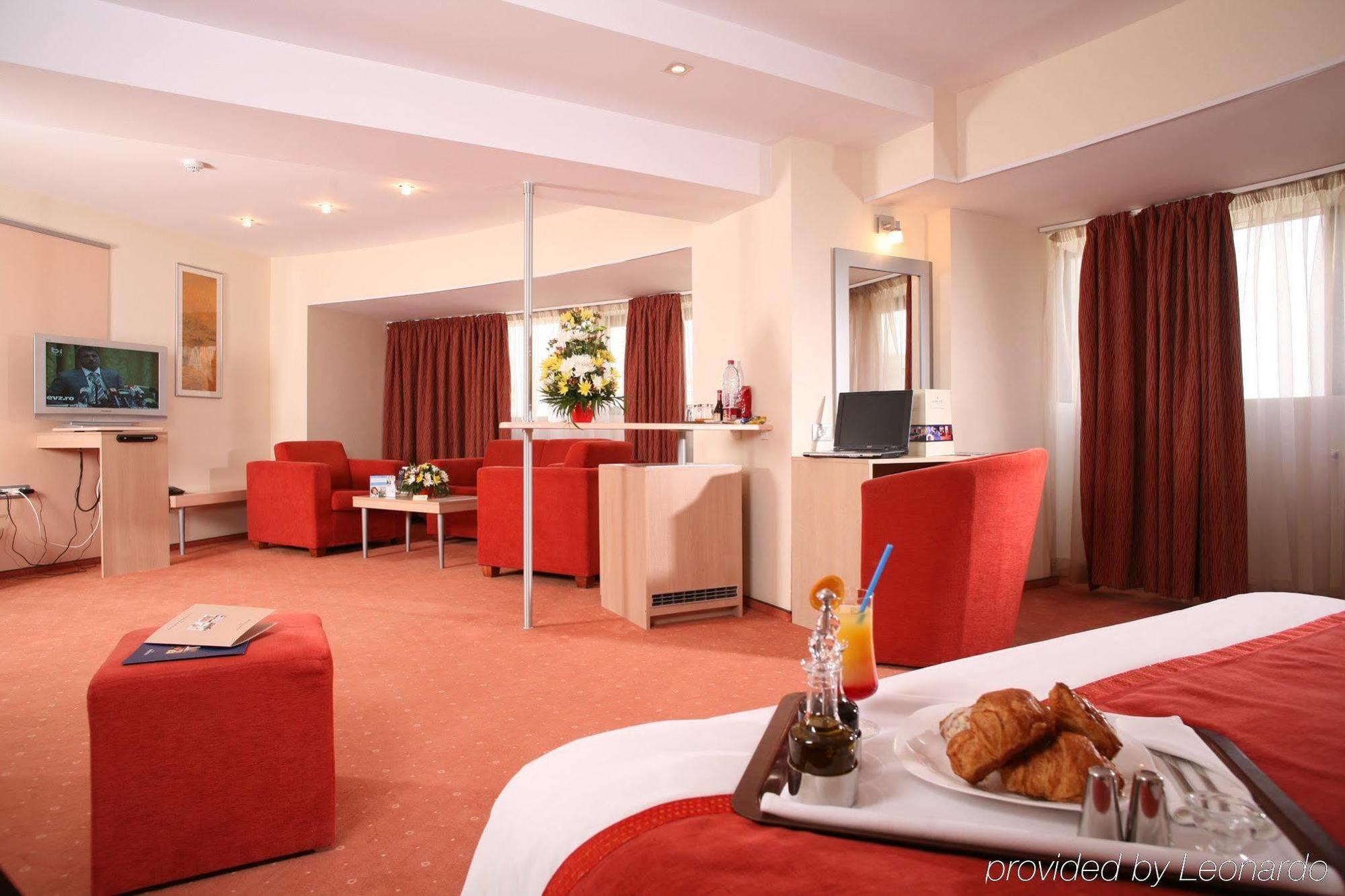 Hotel - Times, An Ihg 4*